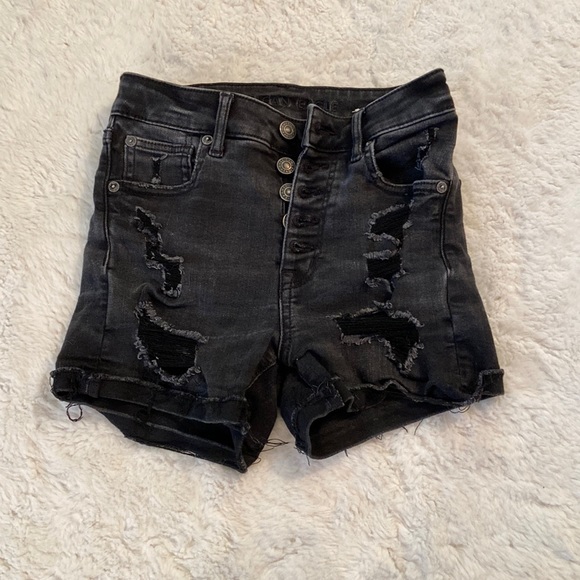 American Eagle Ripped Jean Shorts - Picture 1 of 2